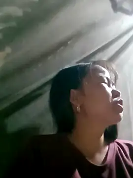 emly-xinh18 online show from 10.09.25