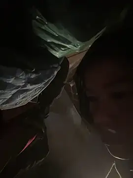 Qinjid002 online show from 11.23.25