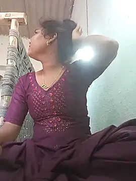 Hot Shredha online show from 10.23.25