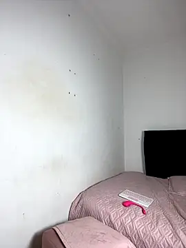 Natashaparker   online show from 12.03.25