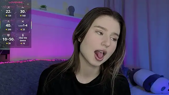  Lua   online show from 02.18.26