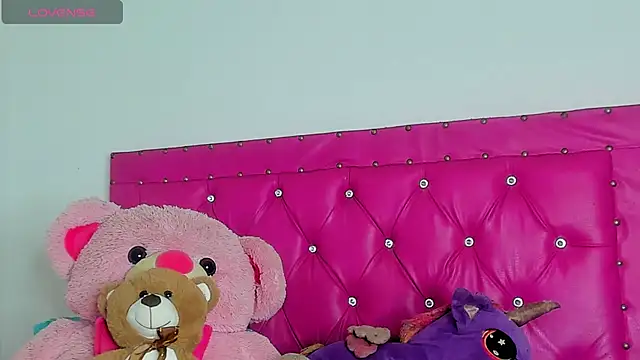 dahiiangomezz online show from 04.07.26