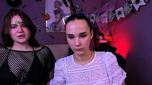 ariana ross7 online show from 10.23.25