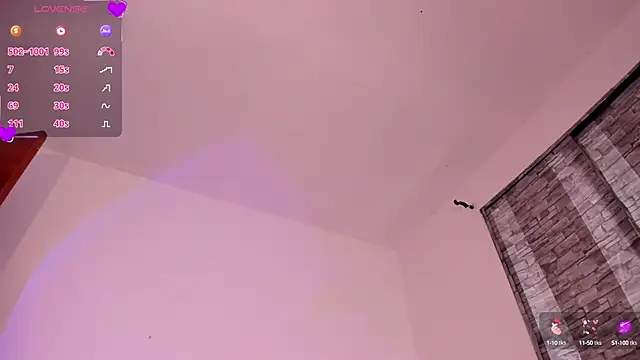 mely rosse  online show from 10.17.25