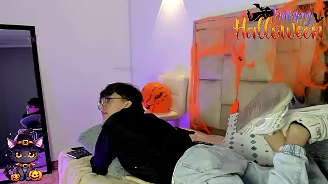 bellmontneon online show from 10.20.25