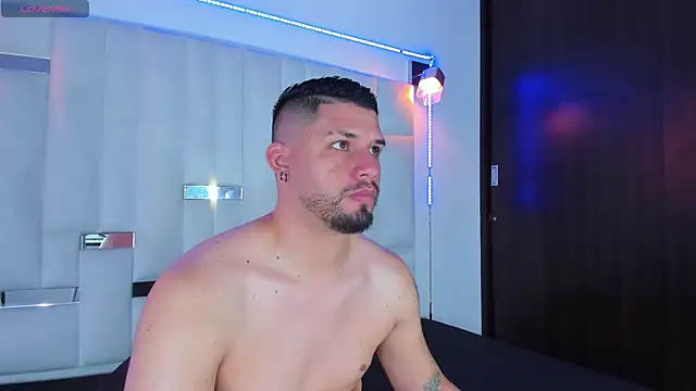 Snapshot of Jacob19_ chatting on 09.23.25 Jacob19  online show from 09.23.25