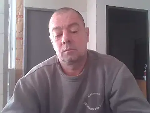 hugoboys4576 online show from 11.24.25