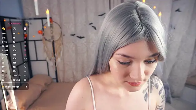 JinnySitts online show from 10.31.25