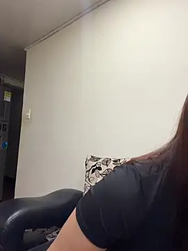 Karlee Grey1 online show from 05.15.26
