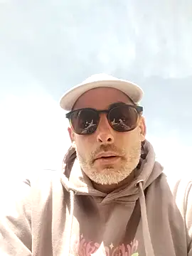 LeLoup49 online show from 03.29.26