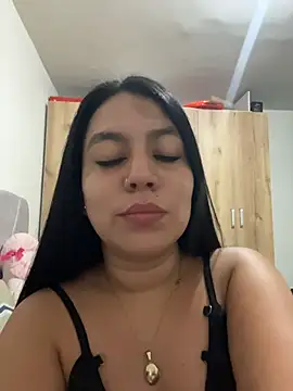 TessaCollinns online show from 11.04.25