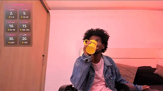 Snapshot of AllexJacob chatting on 11.21.25 AllexJacob online show from 11.21.25