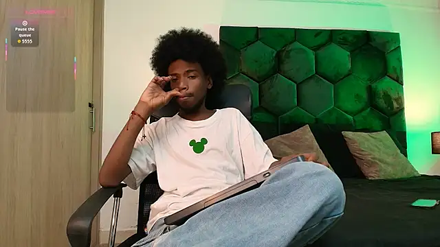 AllexJacob online show from 04.04.26