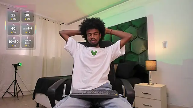 AllexJacob online show from 04.18.26