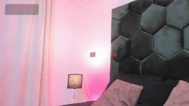 Snapshot of AllexJacob chatting on 06.10.26 AllexJacob online show from 06.10.26