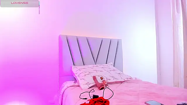 Doll lauren online show from 10.17.25