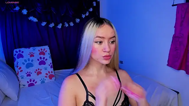 Shairaclark  online show from 04.09.26