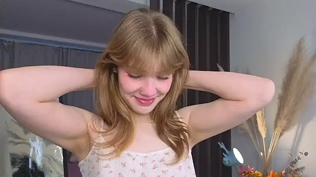 pienaple online show from 11.12.25