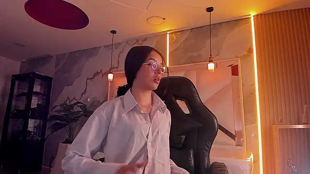 sophiadoll tf online show from 02.02.26