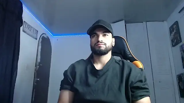 Snapshot of Chrys_harris77 chatting on 10.04.25 Chrys harris77 online show from 10.04.25