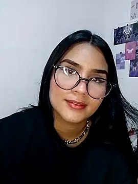 Renata Zoe online show from 09.23.25