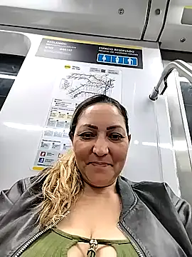 Lunita86 online show from 11.01.25