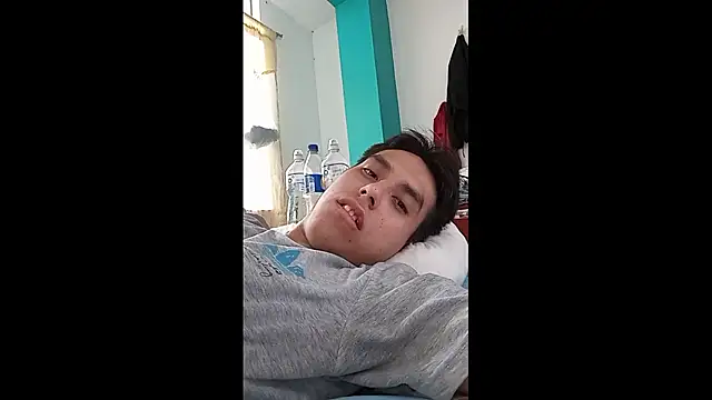 Snapshot of supguyLat chatting on 07.16.26 supguyLat online show from 07.16.26