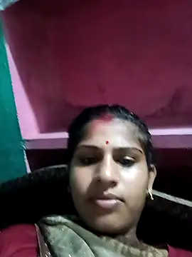 Snapshot of Bhawnahot99 chatting on 09.18.25 Bhawnahot99 online show from 09.18.25