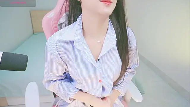 Cherry-26 online show from 12.14.25