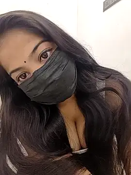 Rihana 01 online show from 11.22.25