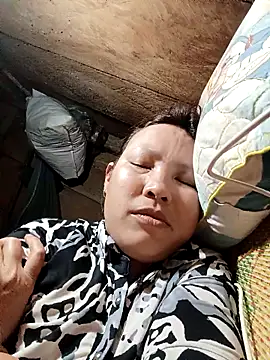 Snapshot of callistra chatting on 02.22.26 callistra online show from 02.22.26