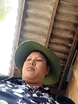 Snapshot of callistra chatting on 02.25.26 callistra online show from 02.25.26