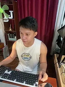 Snapshot of Jan_Waynexx chatting on 10.04.25 Jan Waynexx online show from 10.04.25