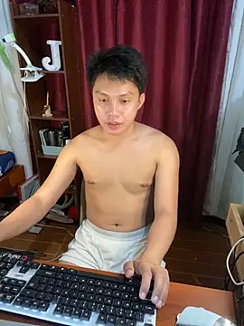 Snapshot of Jan_Waynexx chatting on 10.06.25 Jan Waynexx online show from 10.06.25