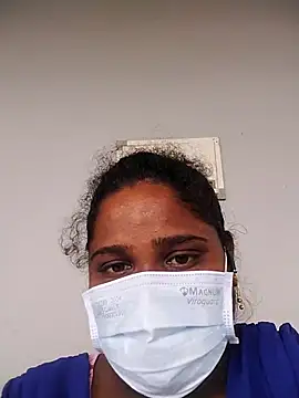 Snapshot of Ammulu-k chatting on 09.25.25 Ammulu-k online show from 09.25.25