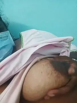 Snapshot of Ammulu-k chatting on 09.26.25 Ammulu-k online show from 09.26.25