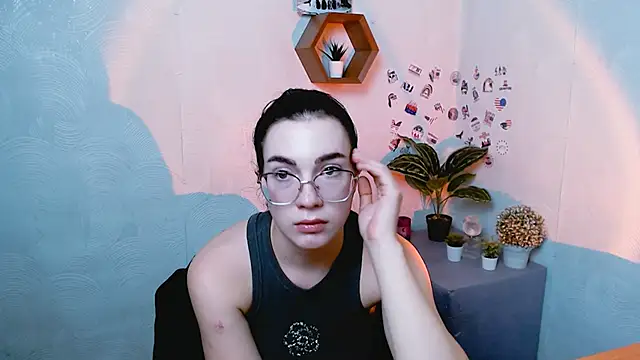 Snapshot of MiraBabe_ chatting on 09.19.25 MiraBabe  online show from 09.19.25