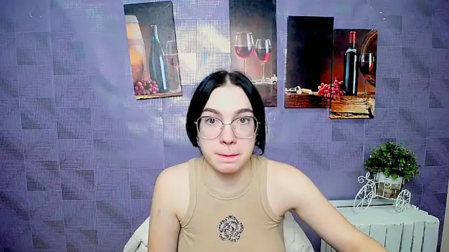 Snapshot of MiraBabe_ chatting on 11.03.25 MiraBabe  online show from 11.03.25