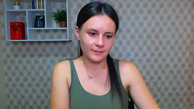 Snapshot of EvelinaMiss_ chatting on 10.12.25 EvelinaMiss online show from 10.12.25