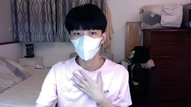 Snapshot of kai101010 chatting on 10.25.25 kai101010 online show from 10.25.25