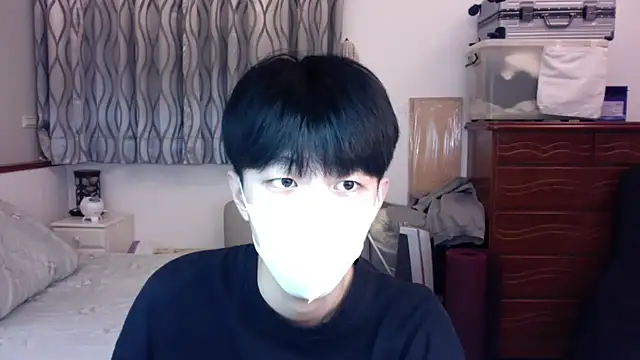 Snapshot of kai101010 chatting on 11.22.25 kai101010 online show from 11.22.25