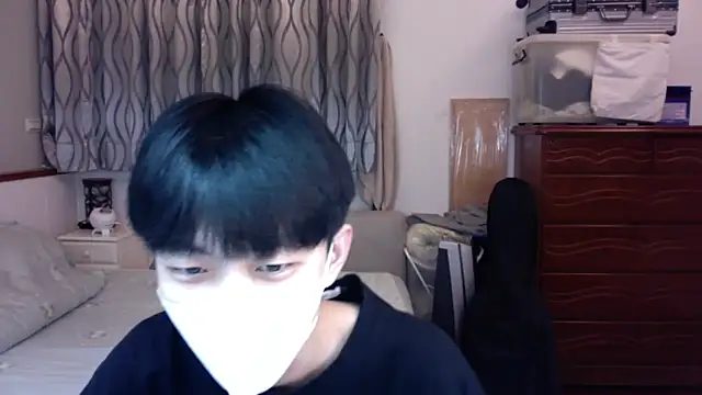 Snapshot of kai101010 chatting on 11.23.25 kai101010 online show from 11.23.25