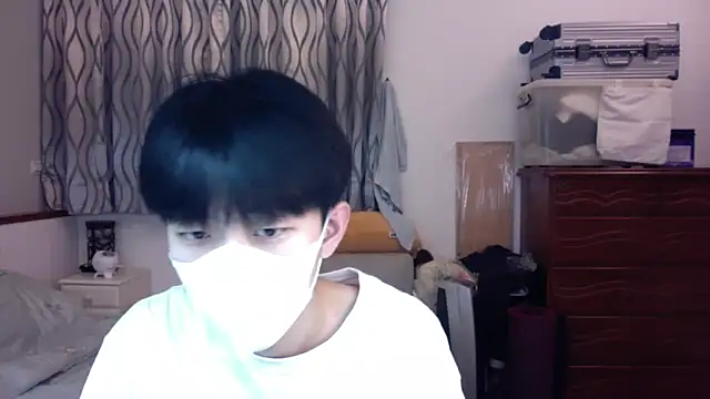 Snapshot of kai101010 chatting on 12.02.25 kai101010 online show from 12.02.25