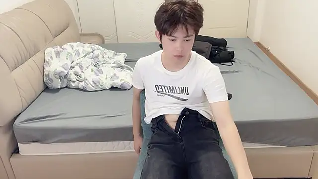 xlong00099 online show from 11.26.25