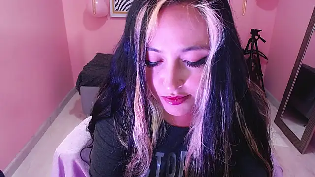 Bunny poison online show from 10.28.25