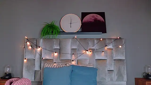 KeendraFox  online show from 03.01.26