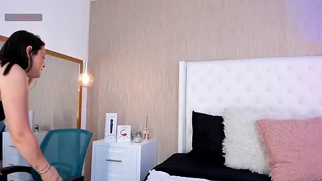 Lucy Lu17 online show from 11.07.25