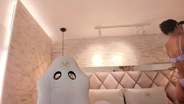 grace daviss online show from 04.18.26