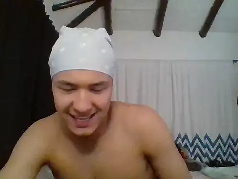 Snapshot of El_awo_ chatting on 09.26.25 El awo  online show from 09.26.25