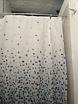 Snapshot of El_awo_ chatting on 10.03.25 El awo  online show from 10.03.25